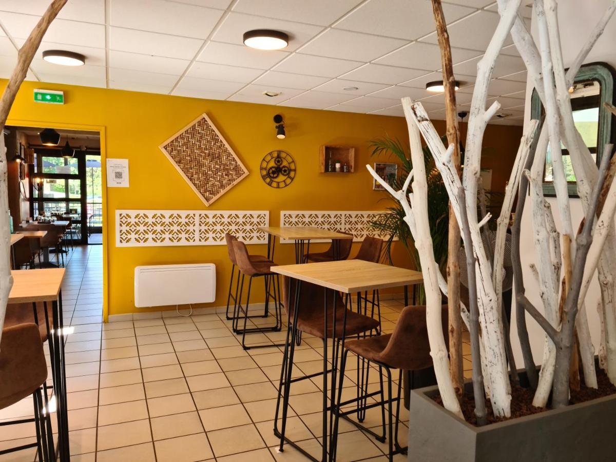 Hotel-Restaurant La Table d'Orelise Cuxac-Cabardès Extérieur photo